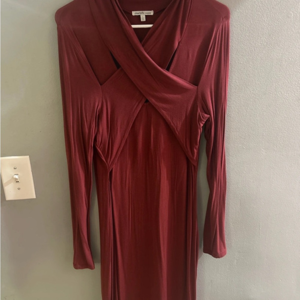 Elegant Burgundy Long Sleeve Dress